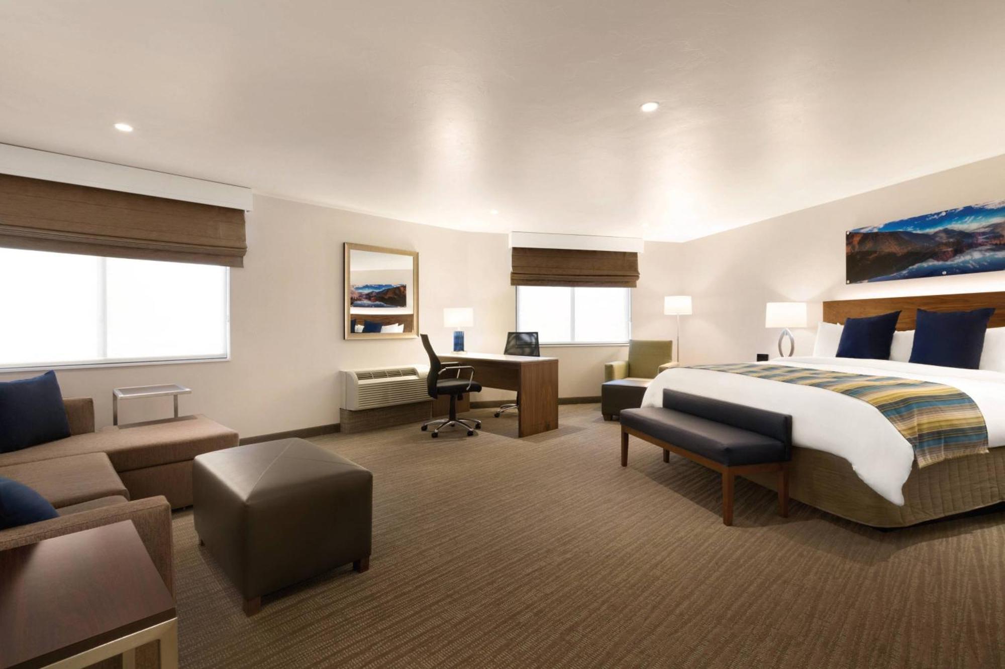 Delta Hotels By Marriott Helena Colonial 外观 照片