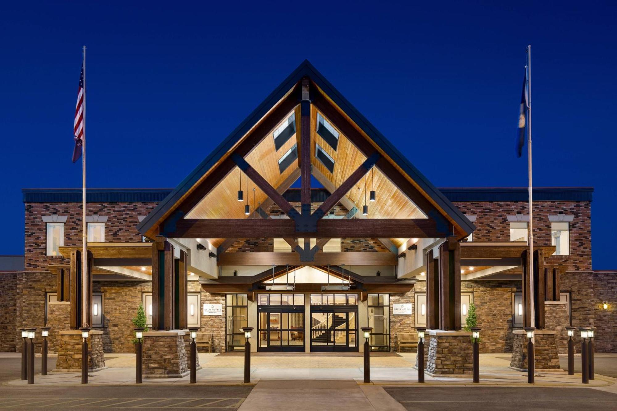 Delta Hotels By Marriott Helena Colonial 外观 照片