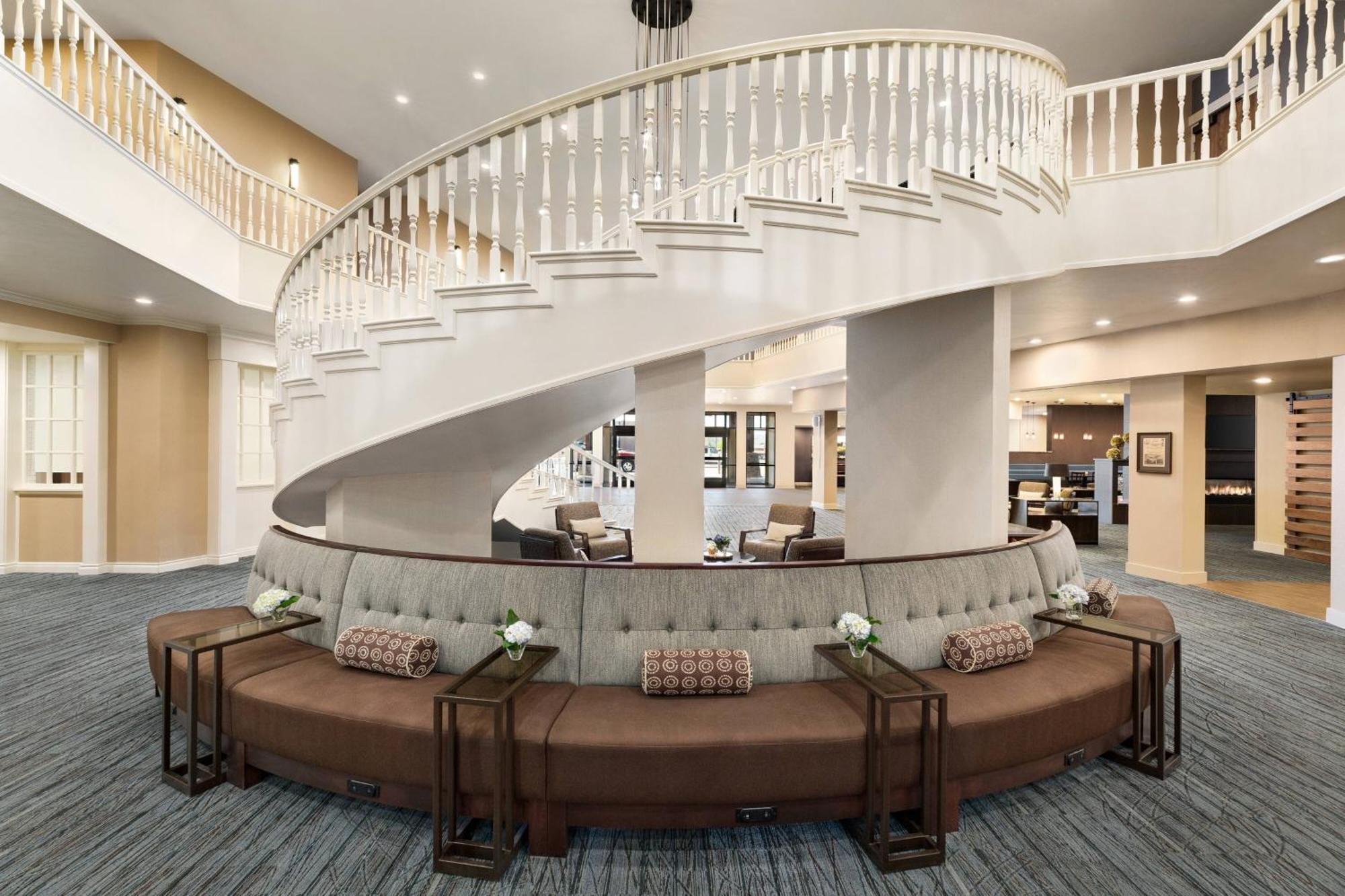 Delta Hotels By Marriott Helena Colonial 外观 照片