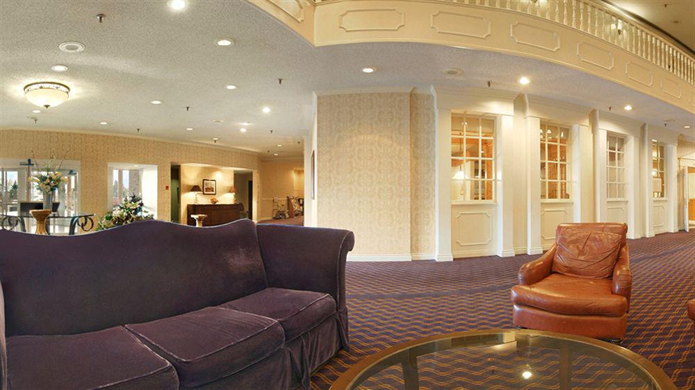 Delta Hotels By Marriott Helena Colonial 外观 照片