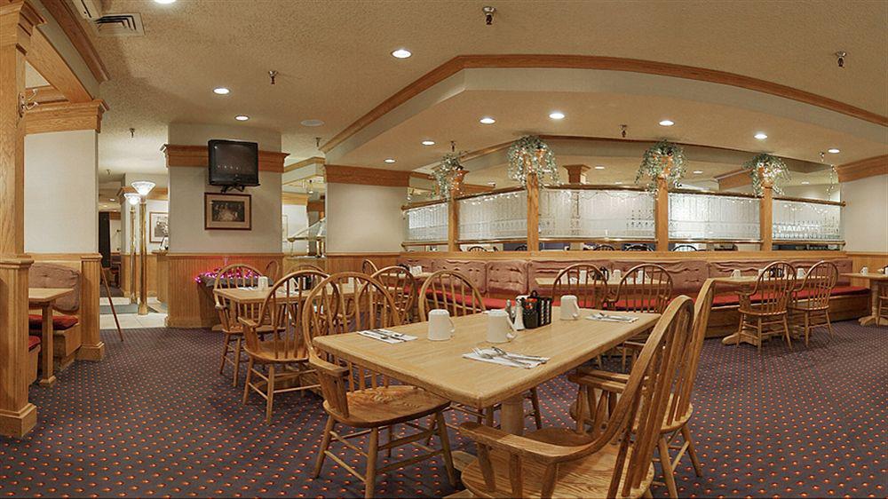 Delta Hotels By Marriott Helena Colonial 餐厅 照片